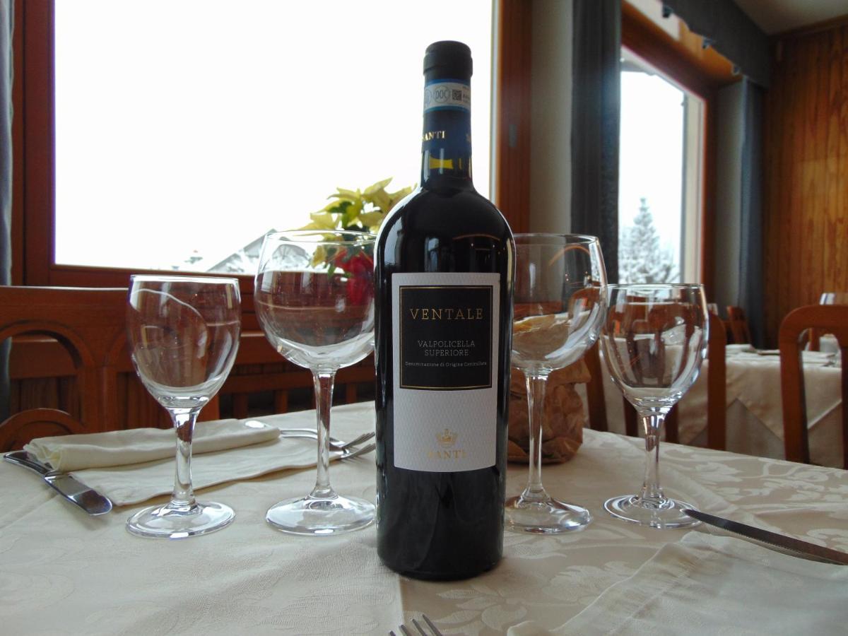 Hotel Belvedere Roana Εξωτερικό φωτογραφία