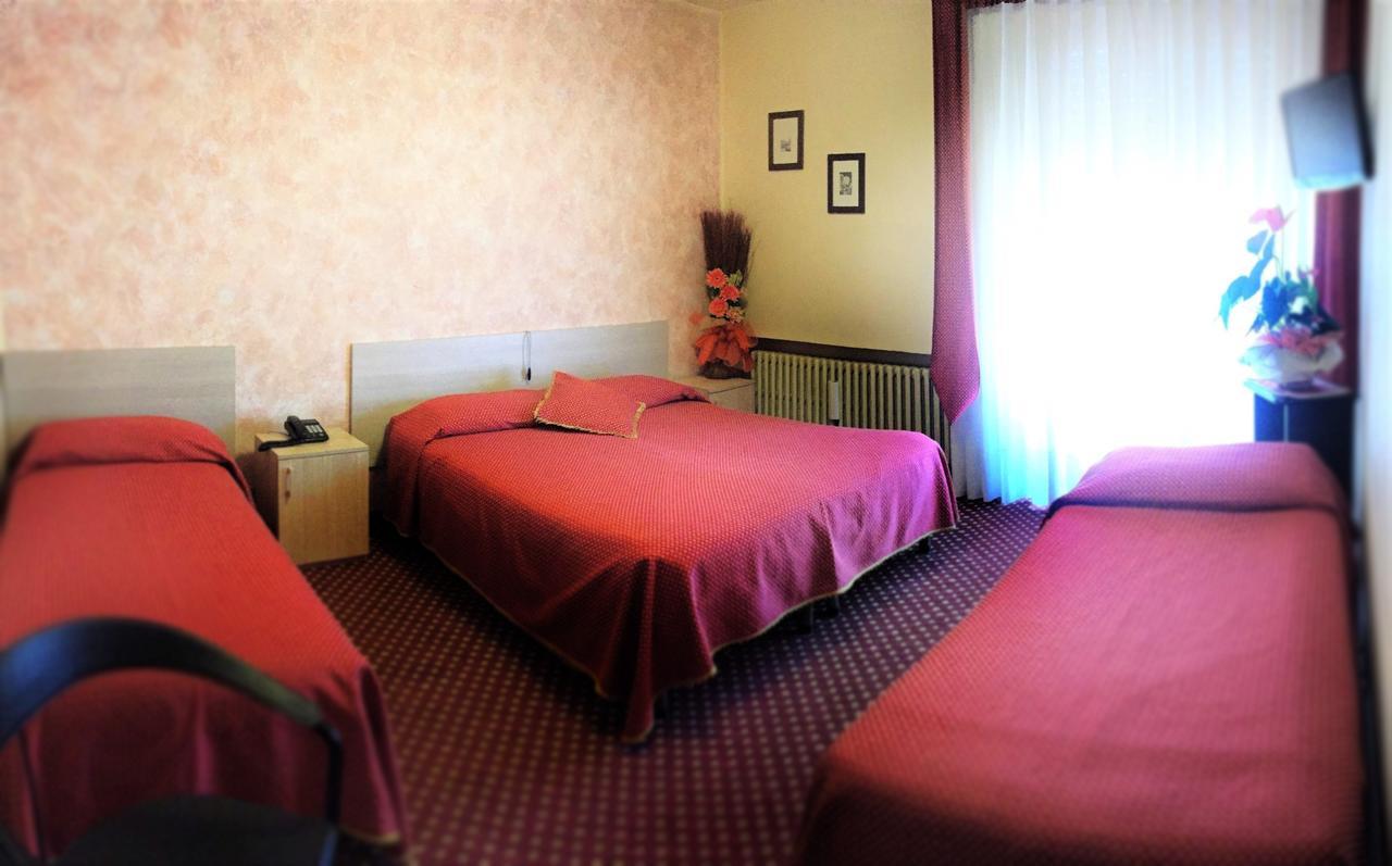 Hotel Belvedere Roana Εξωτερικό φωτογραφία