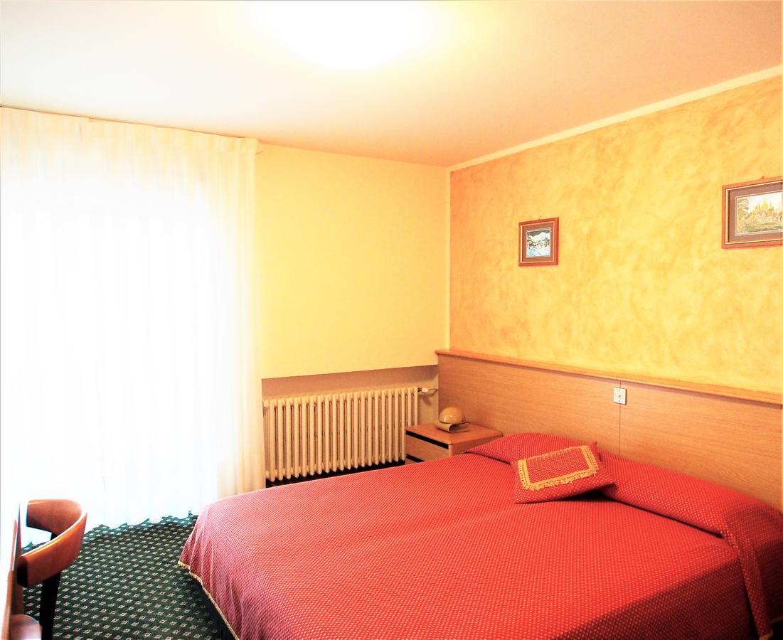 Hotel Belvedere Roana Εξωτερικό φωτογραφία